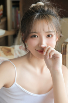 关晓彤被华晨宇做出了水